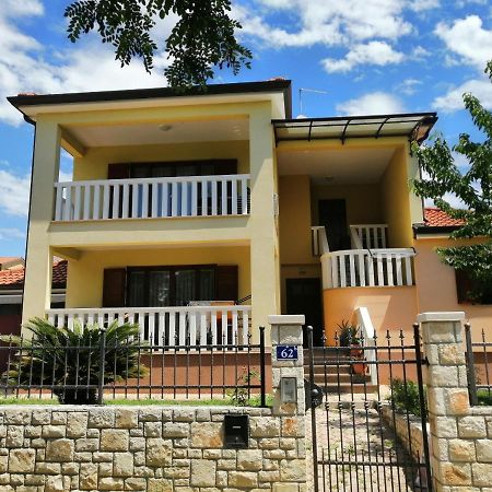 App Fratrici Apartment Umag Ngoại thất bức ảnh