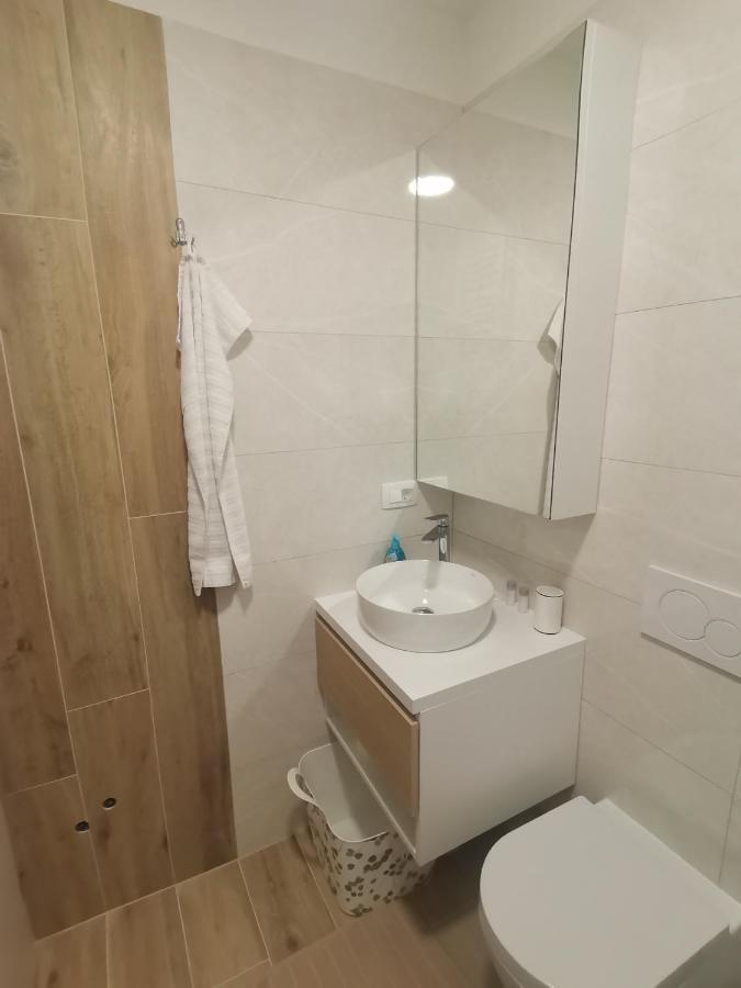 App Fratrici Apartment Umag Ngoại thất bức ảnh